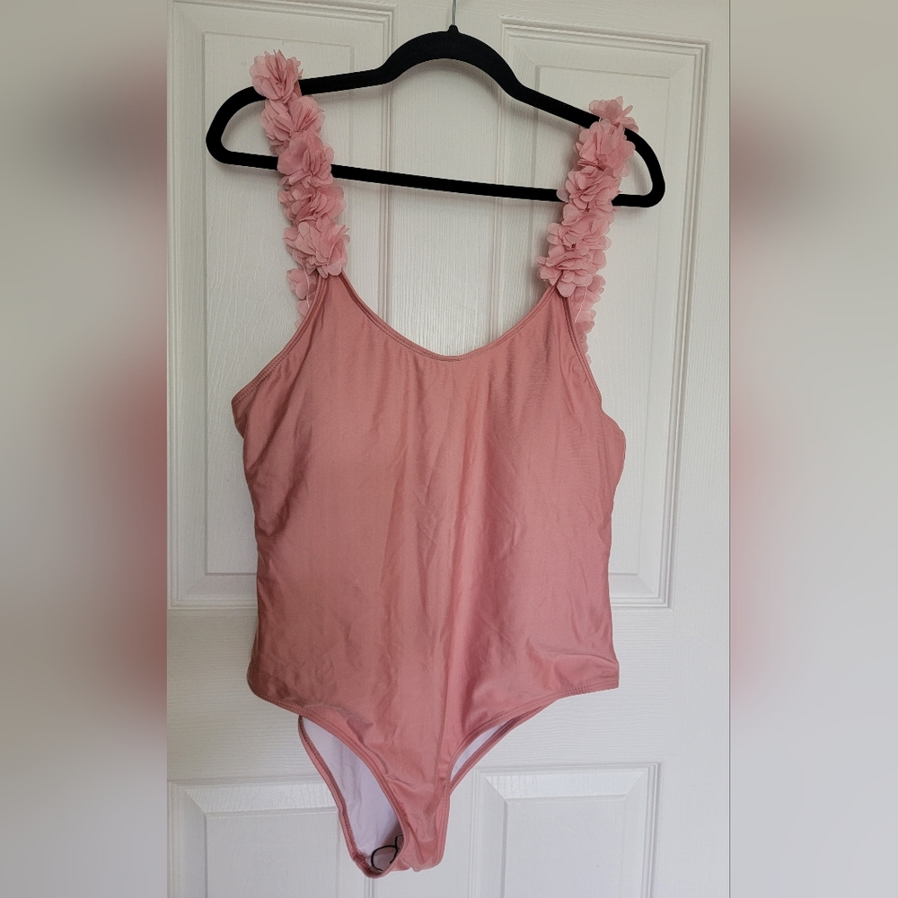 One piece swimsuit